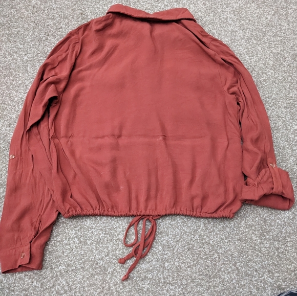 (2/$25) No Boundaries coral full sleeve button down shirt ruched waist tie - Picture 10 of 14